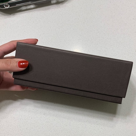 Tom Ford sunglass box - Picture 2 of 4